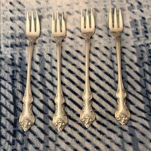 Classic Silver Flatware Tiny Fork Set